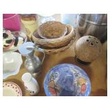 Wide variety of vintage through mod...