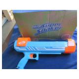 Nerf super soaker in original box p...