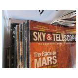 Lot of Sky & Telescope magazines, w...