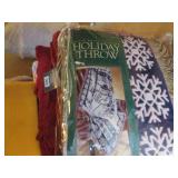 Bulk bundle of blankets, throws, qu...