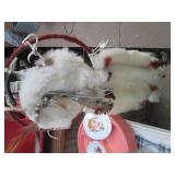 Larger Roaster, standard crock pot,...
