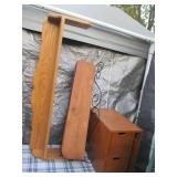 Variety of decorative wall hung she...