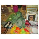 Vintage frames, wall plaques and ot...