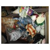Massive lot of Cat, rabbit and othe...