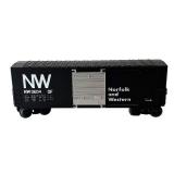 Lionel O Scale Hi-Cube Box Car Set: Illinois Central, Chessie, Norfolk & Western