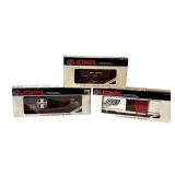 Lionel O Gauge Rolling Stock Lot: Soo Line Box Car, Santa Fe Box Car and Great Northern Ore Car