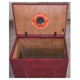 Vintage Lewyt Cedarized Hinged Chest