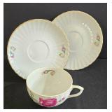 Delicate VintageTeacup & Saucer Sets