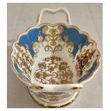 Pretty Blue Serving Options