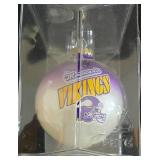 Minnesota Vikings & Twins Ornament Selection Plus Numerous Baseball Trading Cards