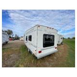 2004 Terry Deer Shack 5th wheel