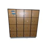 16 Lockers with Keys