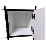 16 Lockers with Keys