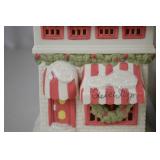Department 56 Holly Lane Sweets Shop Village Building w/ Box & Light
