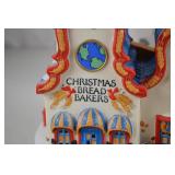 Dept 56 Heritage Village North Pole Series Christmas Bread Bakers 1996