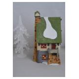 Dept 56 Heritage Village North Pole Elf Bunkhouse with Box