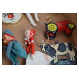Assorted Vintage Christmas and Holiday Ornaments Lot
