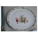 Vintage Christmas Collector Plate Lot with Avon Christmas Memories Series