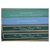 Vintage Christmas Collector Plate Lot with Avon Christmas Memories Series