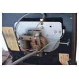 NuTone Lexington Model CH-4600 Electric Mantel Clock