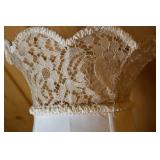 Porcelain Table Lamp with Cherubs and Floral Detail