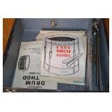 Ludwig Drum Co. Vintage Drum Case with Drum Music & Stand Hardware