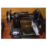 Vintage Singer Sewing Machine with Accessories and Case