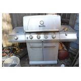 Charbroil Gas Grill