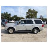 2004 Lincoln Navigator