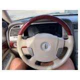 2004 Lincoln Navigator