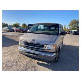 2001 Ford E150 Handicap van