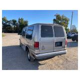 2001 Ford E150 Handicap van