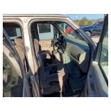2001 Ford E150 Handicap van