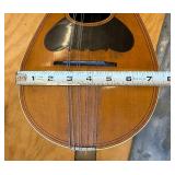 Vintage / Antique WASHBURN Mandolin (as-is)
