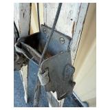 WWII Army 10th Mountain Div White Wooden Skis