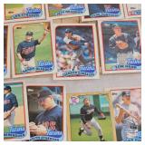 Collection of Twins Baseball Cards(40 )