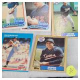 Collection of Twins Baseball Cards(40 )