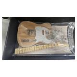 Smokin Joes Racing Tins, Marlboro Mug, Fender Guitar Model Kit