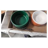 Dog Lot, Heated Bowl, Food Dish, Toys, Innotek Remote Dog Trainer w/Manual and Case