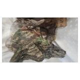 Camo Burlap(2) and Head Camo Covers