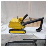 Original Rubber Track Pressed Steel Sumped Tonka Escavator from Tonka, Very Nice Unit