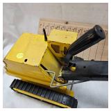 Original Rubber Track Pressed Steel Sumped Tonka Escavator from Tonka, Very Nice Unit
