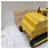 Original Rubber Track Pressed Steel Sumped Tonka Escavator from Tonka, Very Nice Unit