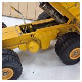 Vintage Cast Ertl Internation Harvestor Pay Hauler with Hydra Dump that works Perfect , 90% Pain