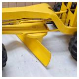 Tonka Classic Road Grader in Very Good Shape 95%, Paint Retained