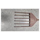 Classic Handmade Spear with Flat Tines