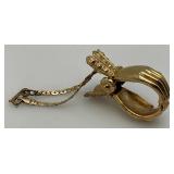 Vintage Gold Tone Ornate Glove Clip