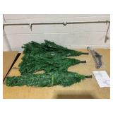 Costway 6.5ft Pre-Lit Hinged Pencil Christmas Tree 250 White Lights