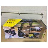 Easton Youth Gametime Elite 3-Box Catcher