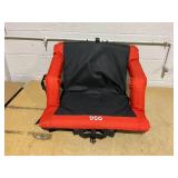 DSG Padded Stadium Seat Red/Black